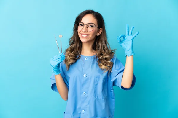 woman1-dr-sebastian-fotescu-zahnarztpraxis-dresden-webp